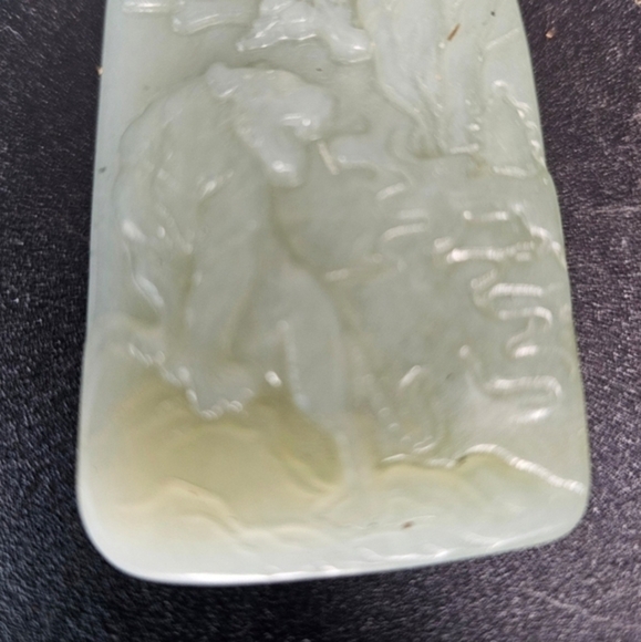 Vintage hand carved jade pendant - Picture 2 of 4